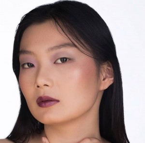 Jennifer Liu, luxury lifestyle model for Cashmere and Pearls