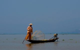 Inle Lake, Lotus Fiber
