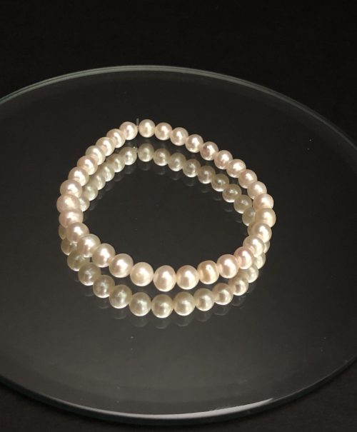 Petite-pearls #cashmereandpearls