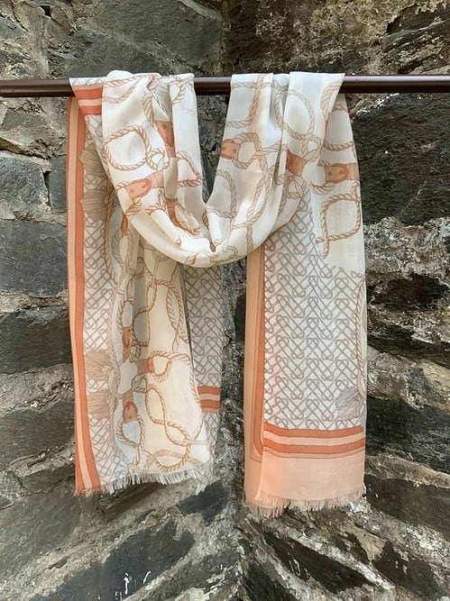 Pure Cashmere Scarf with ropes and buckles