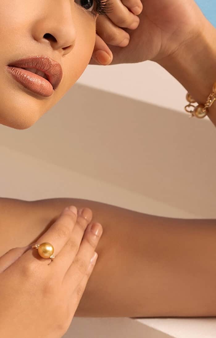 Golden South Sea pearl ring with diamonds