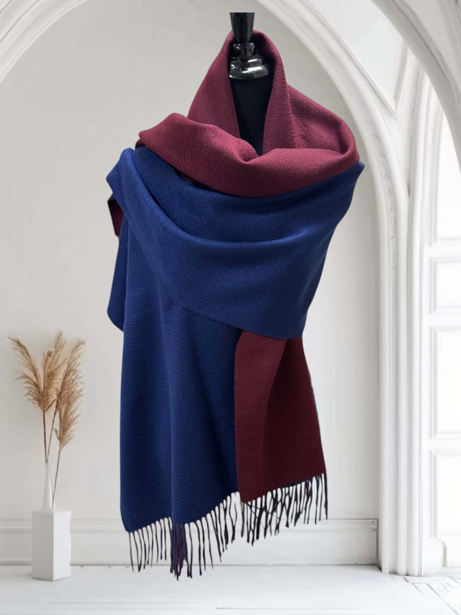 exclusive cashmere double sided scarf